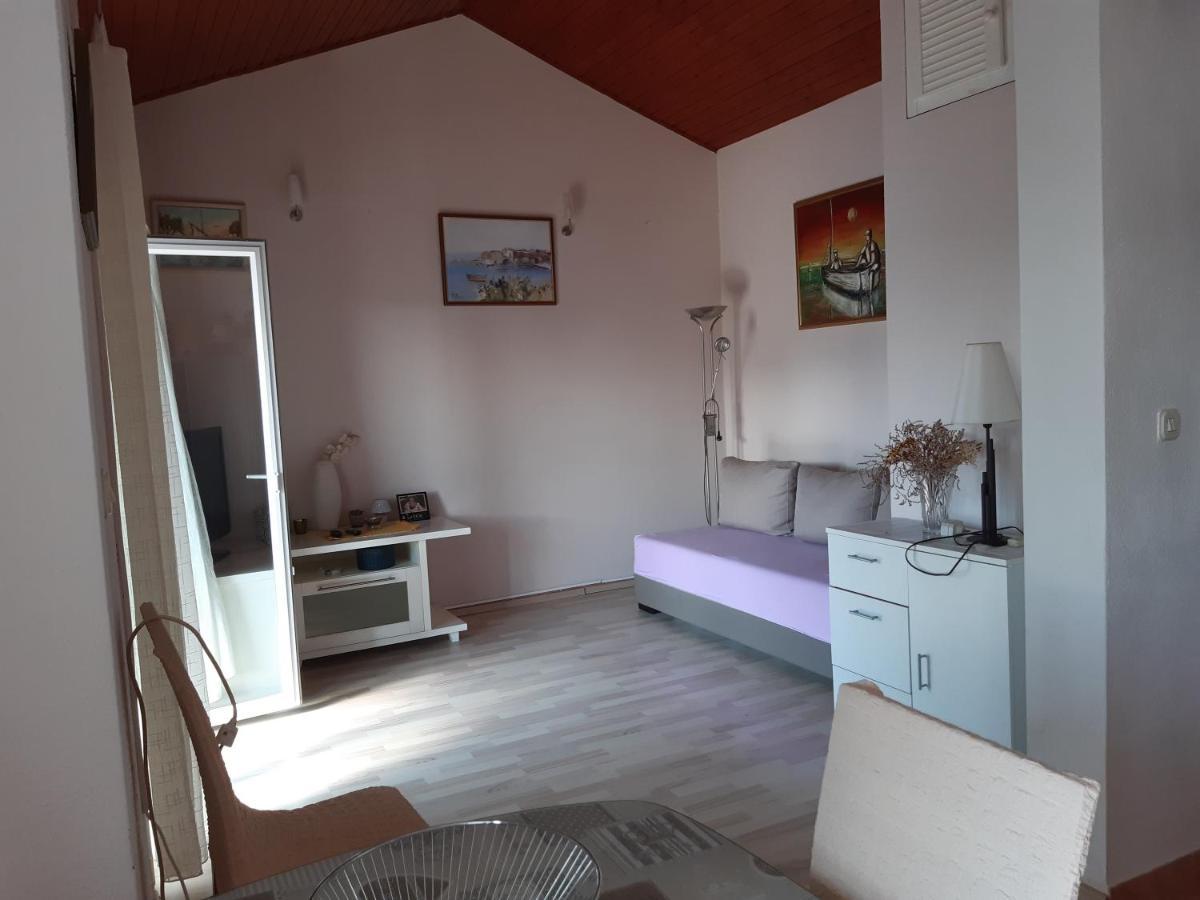 Mirjana Apartman Vodice Luaran gambar
