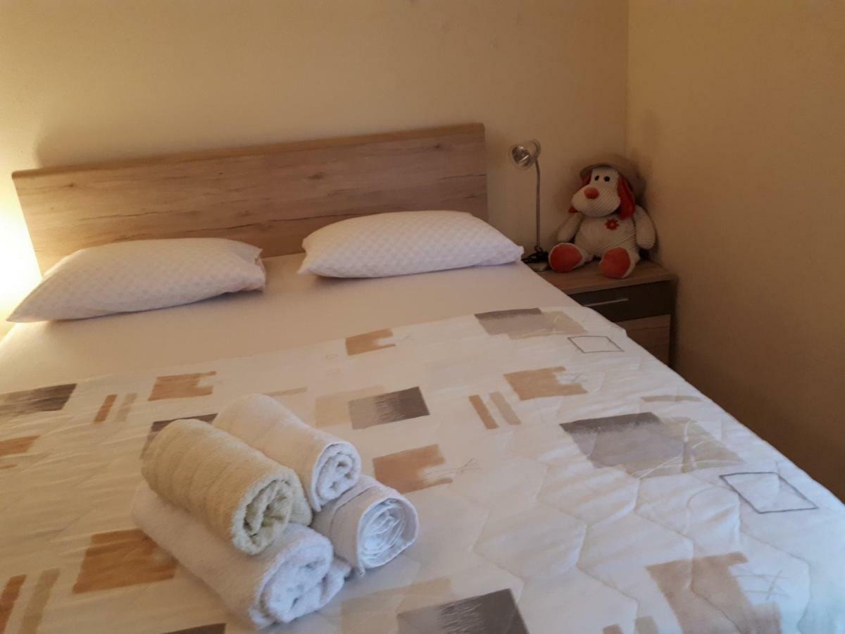 Mirjana Apartman Vodice Luaran gambar