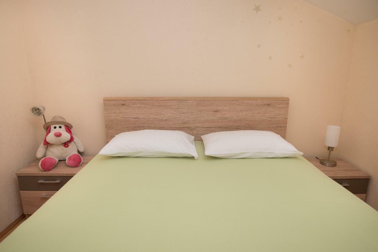 Mirjana Apartman Vodice Luaran gambar