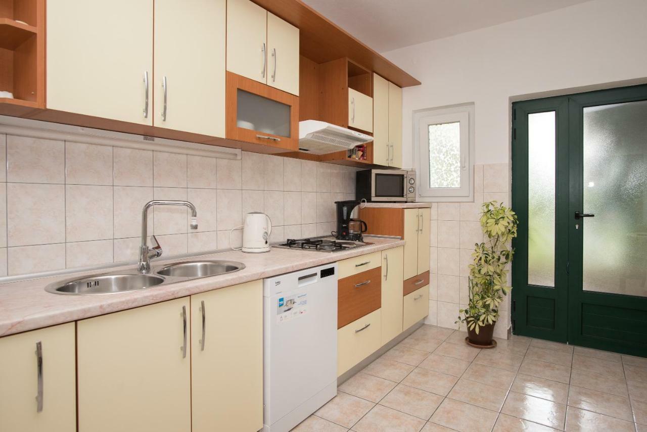 Mirjana Apartman Vodice Luaran gambar